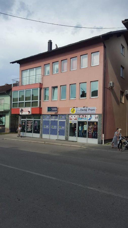 Prekounje Apartamento Bihać Exterior foto